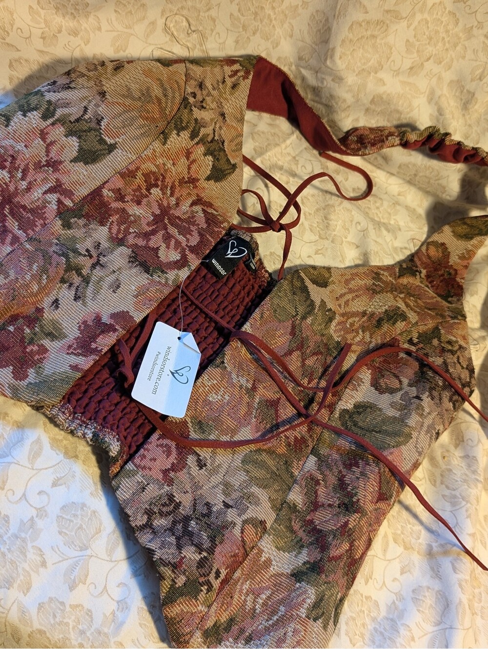 Windsor Women's Floral Halter Top Size L